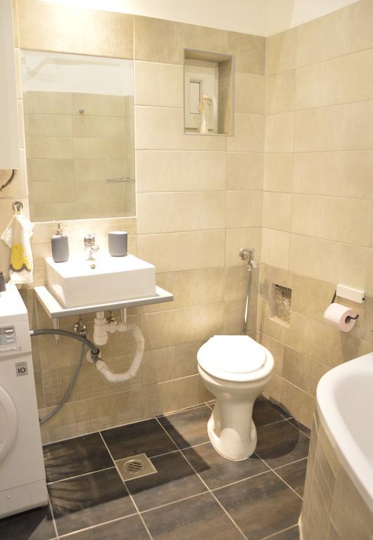 Friendly Apartment In Center บูดาเปสต์ ภายนอก รูปภาพ